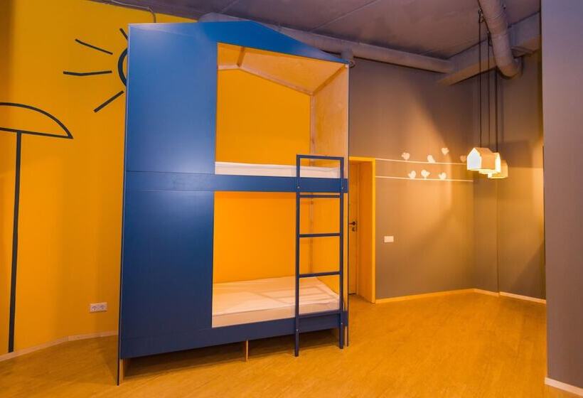 호텔 Inwood Hostel