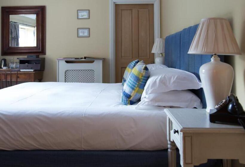 فندق King John Inn