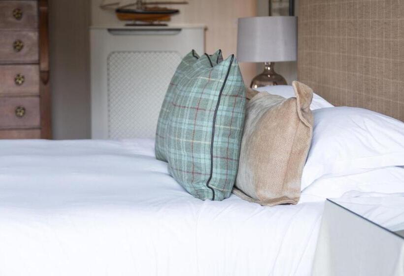 فندق King John Inn