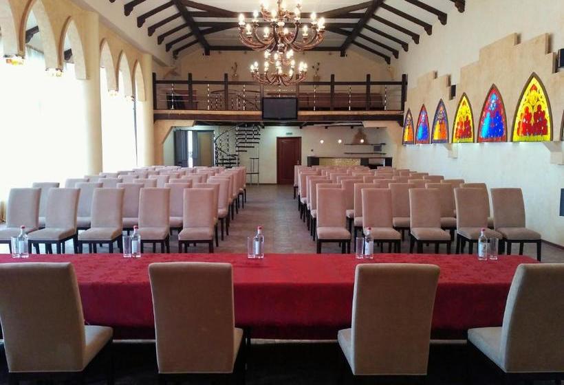 فندق Vladikavkaz