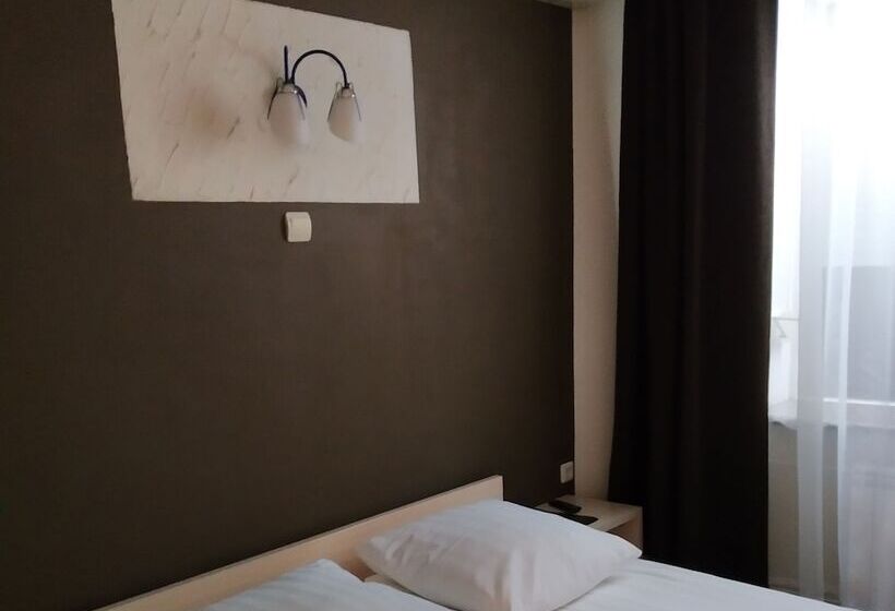 Kirovskie Dachi Motel