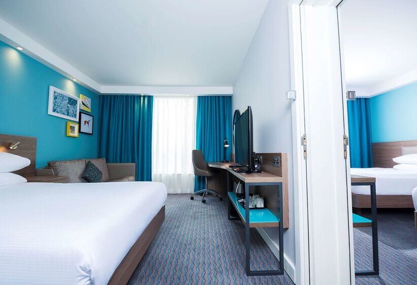 בית מלון כפרי Hampton By Hilton Belfast City Centre