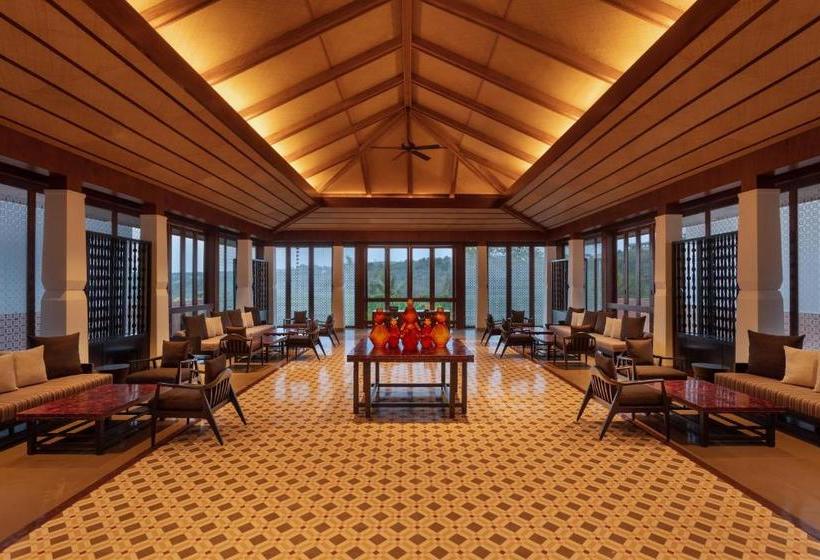 هتل Hilton Goa Resort Candolim