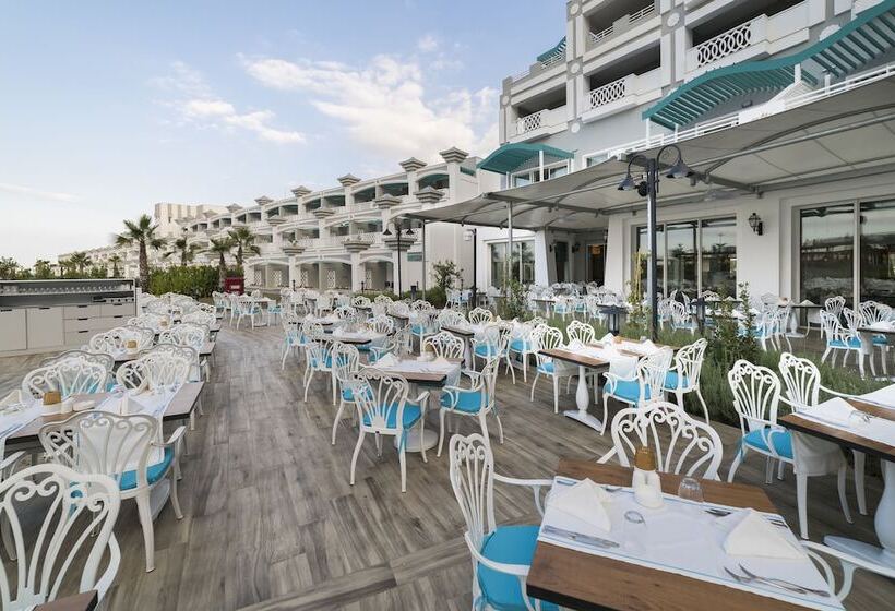 هتل Limak Cyprus Deluxe