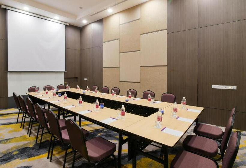هتل Mercure Selangor Selayang