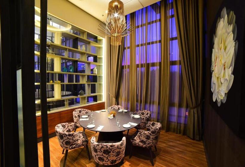 هتل Mercure Selangor Selayang