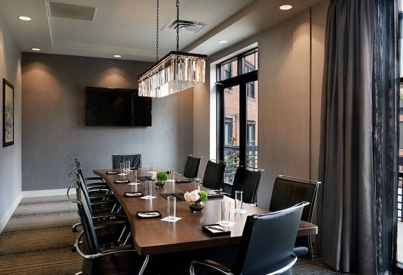 The Foundry Hotel Asheville, Curio Collection By Hilton