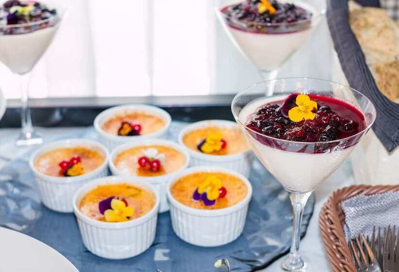 هتل Venis Boutique