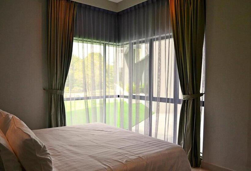 Meru Suites At Meru Valley Resort