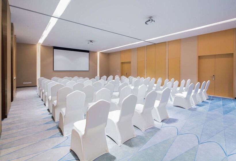 فندق Hilton Garden Inn Qidong