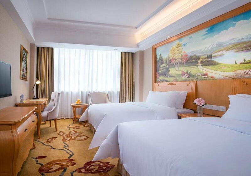 Vienna Hotel Shenzhen Lo Wu Control Point