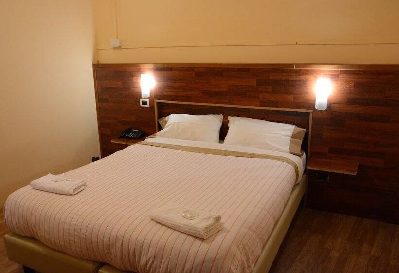 هتل Albergo Royal