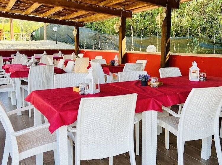 فندق Casale Serena