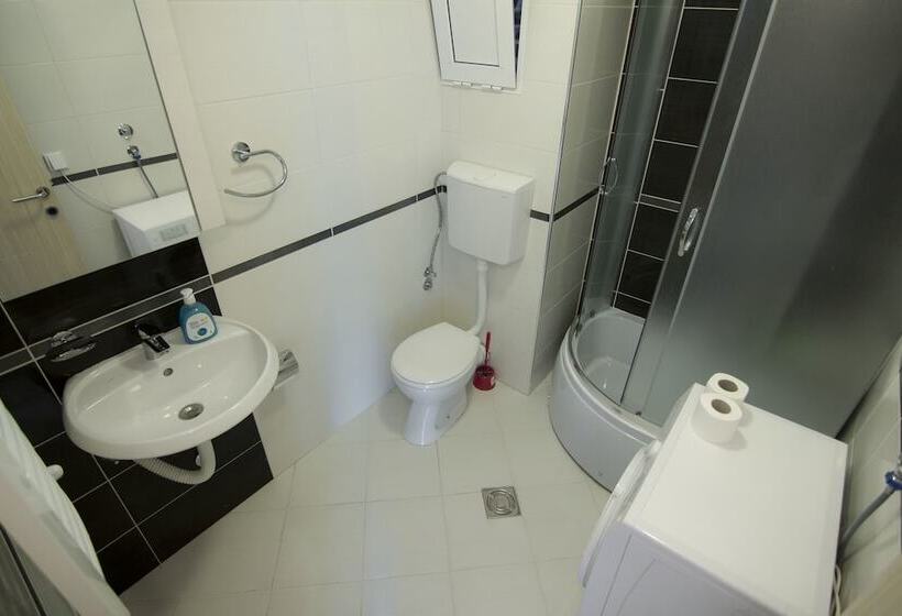 هتل Central Park Residence