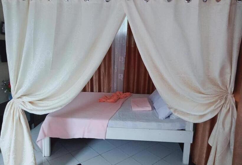 בית מלון כפרי De Hagan Transient Baguio City