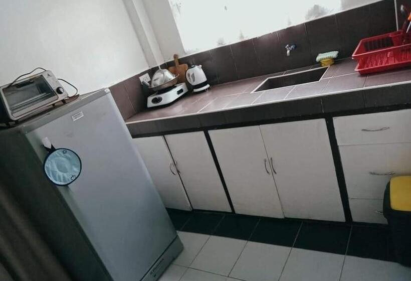 בית מלון כפרי De Hagan Transient Baguio City