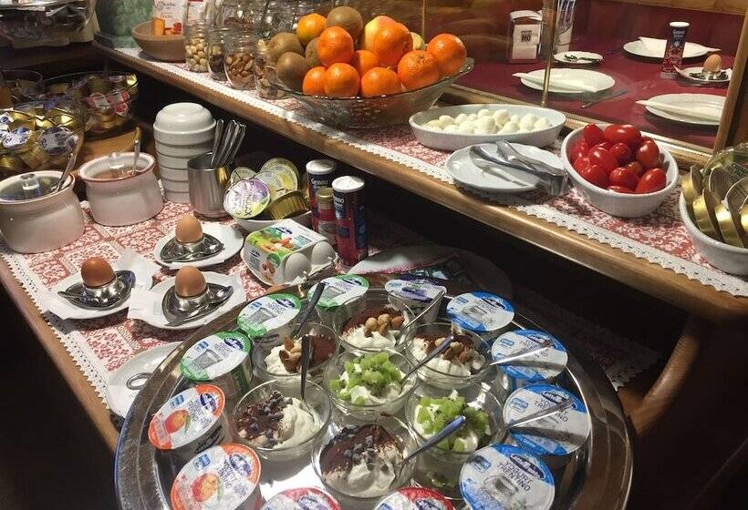 هتل Garni Dello Sportivo