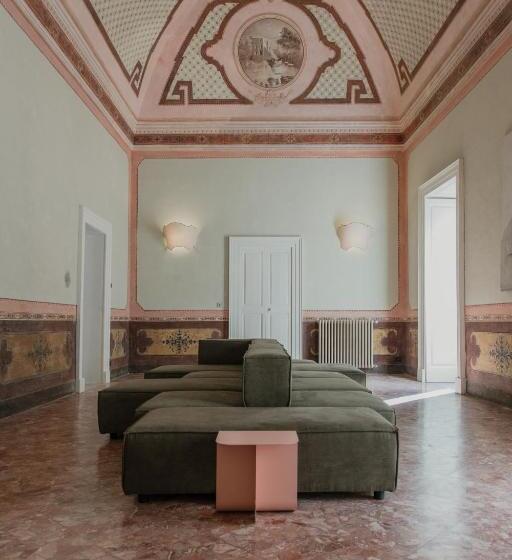 هتل Relais Monastero Santa Teresa  Albergo Diffuso