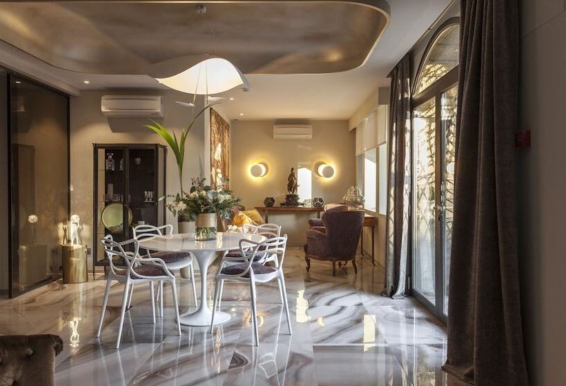 هتل Villa Birdie Boutique  Adults Only