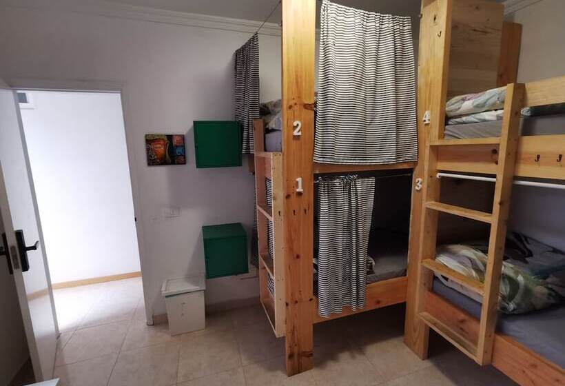 La Ventana Azul Surf Hostel