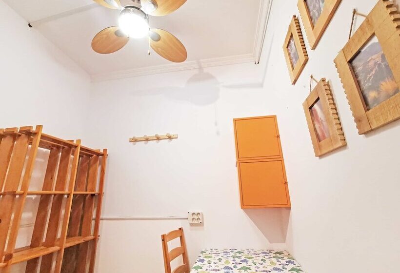 La Ventana Azul Surf Hostel