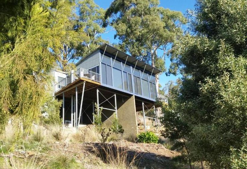 فندق Armalong Winery Chalets