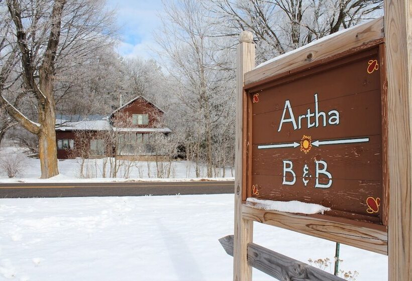 فندق Artha Bed And Breakfast