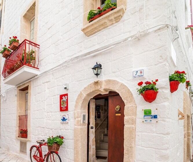 هتل B&b Borgo San Martino