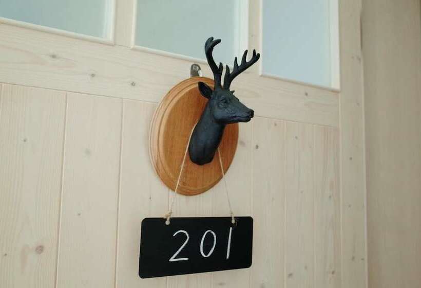 هتل 古栗chestnut Guest House 可包棟民宿