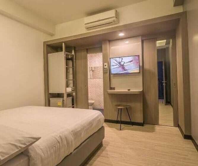 هتل Future Place Mansion Ubon