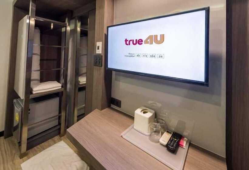 هتل Future Place Mansion Ubon