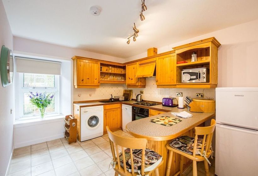 ホテル Merlin Cottage