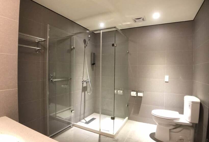 هتل Orchard Park  New Wing