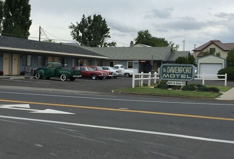 The Davenport Motel