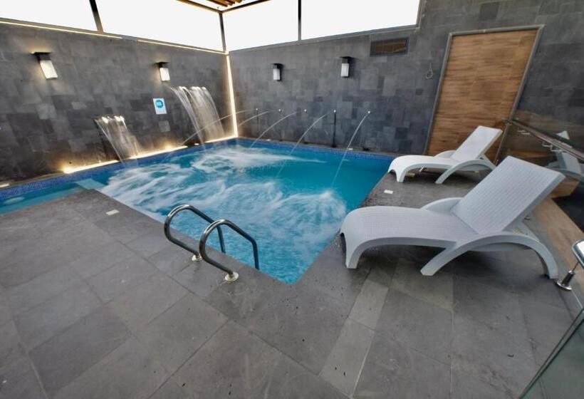 فندق Bram Suites
