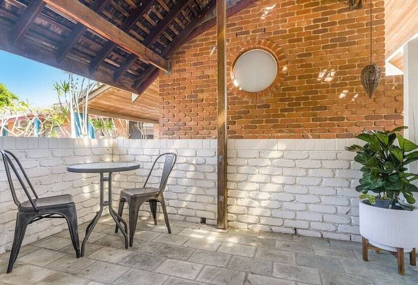 ホテル Aquarius Backpackers Resort