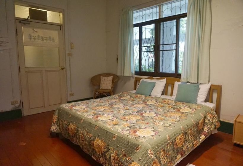 فندق Baan Rub Aroon Guesthouse