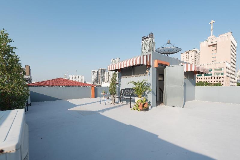 هتل Baansu Hostel