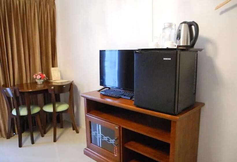 هتل Bann Tawan Hostel Chiang Rai