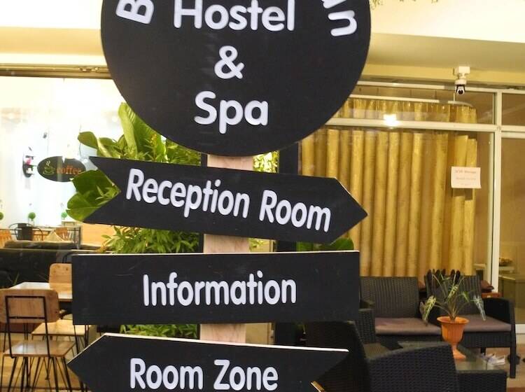 هتل Bann Tawan Hostel Chiang Rai