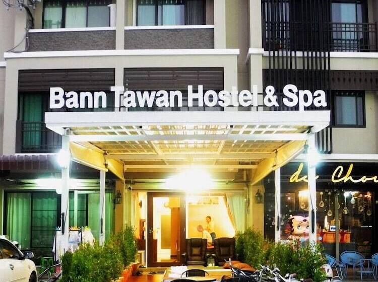 هتل Bann Tawan Hostel Chiang Rai