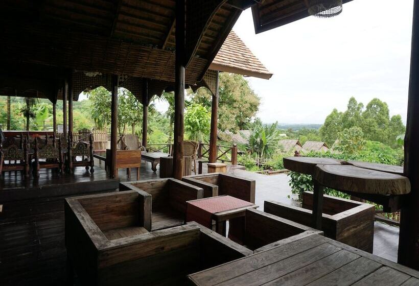 هتل Jiang Lha Village