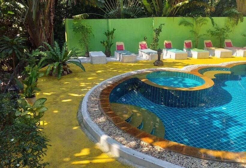 هتل Kamrai Resort