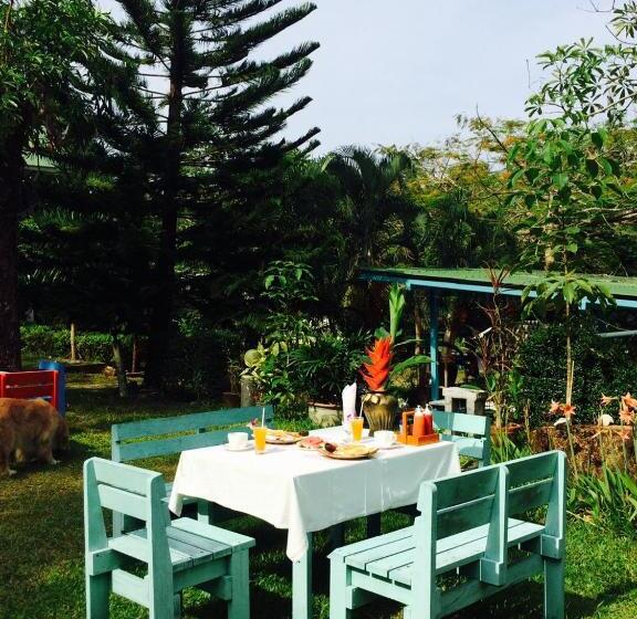 هتل Para Resort