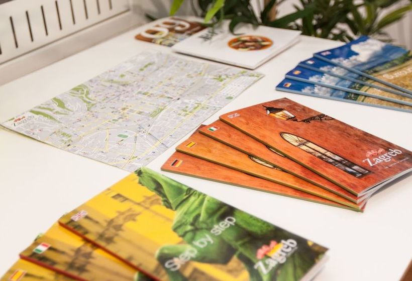 בית מלון כפרי Loox Serviced Apartments Zagreb Palmoticeva Street