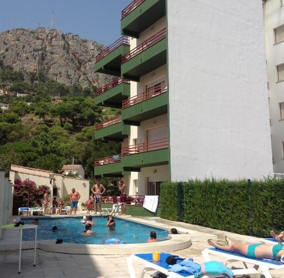 Apartamentos Flomar