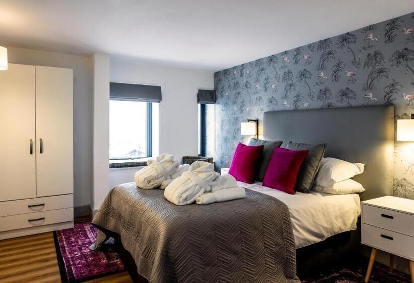 ホテル Dome House