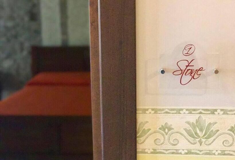 فندق Eleven Bed & Breakfast