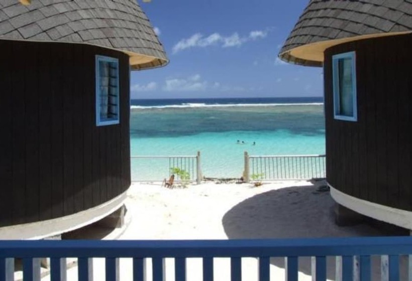 هتل Litia Sini Beach Fales