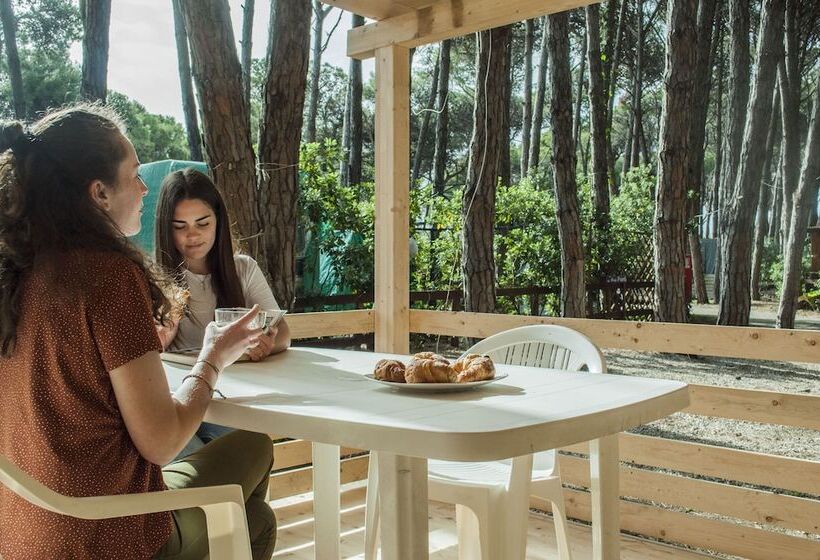 هتل Camping Village Mare Pineta